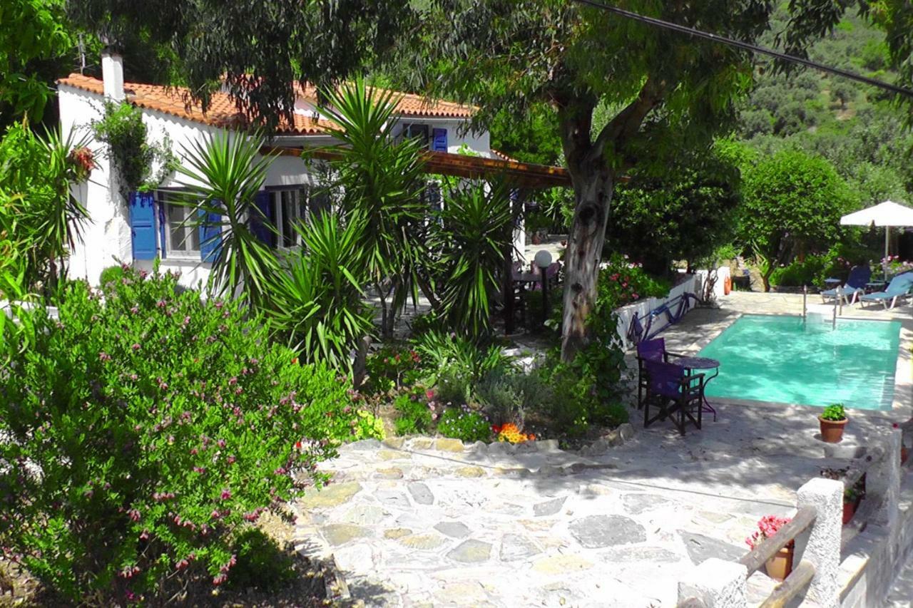 Romantic Lemonia Cottage สโกเปลอสทาวน์ ภายนอก รูปภาพ